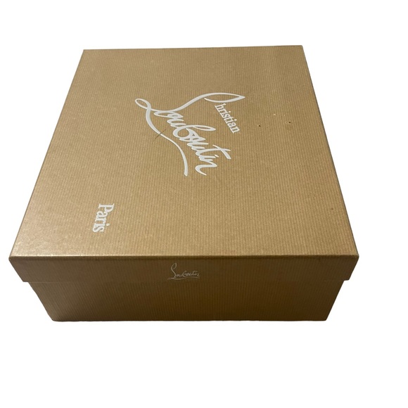 CHRISTIAN LOUBOUTIN Very Privé Patent Leather Heels - Picture 9 of 9